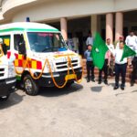 अलीगढ़ में स्वास्थ्य सेवाओं को मिला नया बल: डीएम ने 18 नवीन एम्बुलेंस को दिखाई हरी झंडी