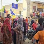 बुलंदशहर: खुर्जा के सौंदा हबीबपुर गांव में डॉ. भीमराव आंबेडकर का झंडा हटाने पर हंगामा, पुलिस ने दोबारा लगवाया झंडा