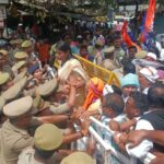 वाराणसी में छात्र हत्या कांड: सिराथू विधायक पल्लवी पटेल ने जमकर किया विरोध, पुलिस से हुई झड़प