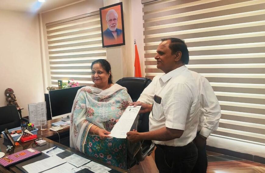 अलीगढ़: फ्रंट ऑफिस स्थापना पर नहीं मिला शासन से कोई निर्देश: मंडलायुक्त