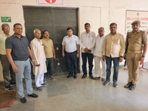 अलीगढ़ में सुरक्षित हैं 5000 से अधिक ईवीएम&hellip;