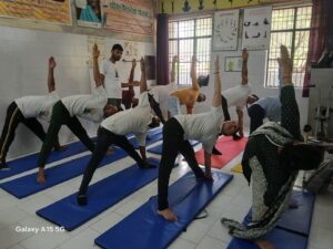 अलीगढ़: आयुष विभाग ने 11वें अंतर्राष्ट्रीय योग दिवस&hellip;