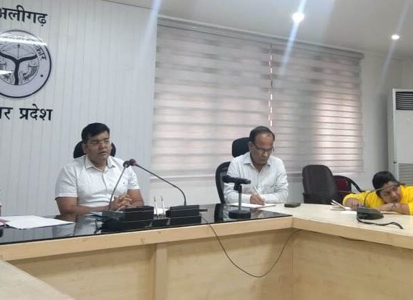 अलीगढ़ में जिलास्तरीय पोषण समिति की बैठक, कुपोषण&hellip;