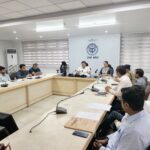 डीएम की अध्यक्षता में जिला शुल्क नियामक समिति की बैठक सम्पन्न: नहीं चलेगी प्राइवेट विद्यालयों की मनमानी