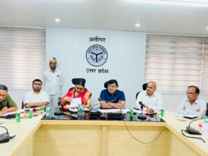 अलीगढ़ : विधायक अनिल पाराशर, स्टेडियम में लोकमाता&hellip;