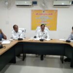 अलीगढ़: गंगीरी ब्लॉक में योजनाओं की समीक्षा: विशेष सचिव ने दिए अधिकारियों को सख्त निर्देश