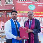 IIM Lucknow से आयुष ने प्राप्त की मैनेजमेंट में परास्नातक डिग्री (MBA) , टाटा संस के चेयरमैन एन. चंद्रशेखरन ने प्रदान की उपाधि