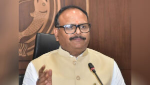 उत्तर प्रदेश: निजी प्रैक्टिस में लिप्त दो चिकित्सा&hellip;