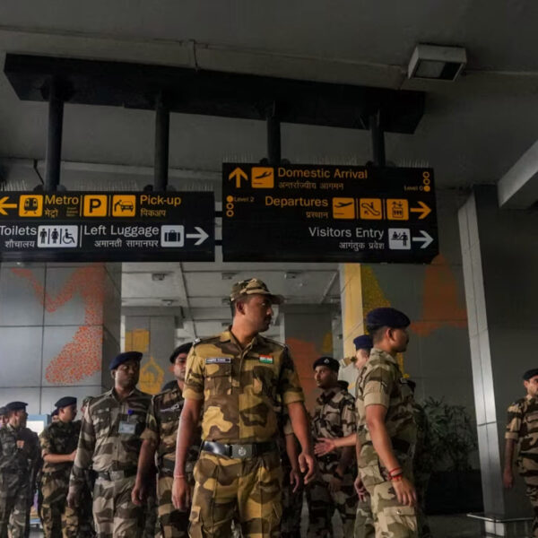 दिल्ली ब्लैकआउट और मॉक ड्रिल: ऑपरेशन सिंदूर के…