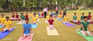 अलीगढ़: अमुवि के एस.टी.एस. स्कूल में अंतरराष्ट्रीय योग&hellip;