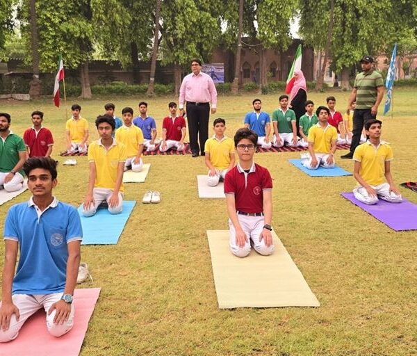 अलीगढ़: अमुवि के एस.टी.एस. स्कूल में अंतरराष्ट्रीय योग&hellip;