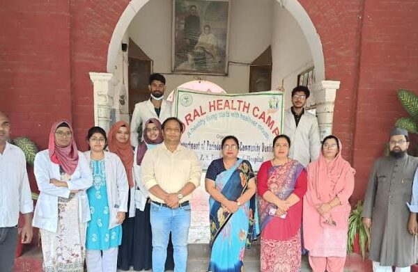 अलीगढ़: एएमयू गर्ल्स स्कूल में डेंटल हेल्थ कैंप&hellip;