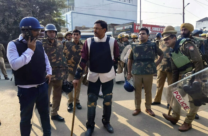 जामा मस्जिद बवाल: विधायक के…