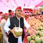 अखिलेश यादव का अमेठी दौरा: सपा बागियों को चेतावनी, भाजपा पर गंभीर आरोप