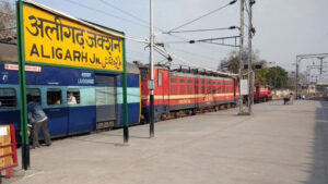 अलीगढ़: गगन पब्लिक स्कूल में मासूम बच्ची के…