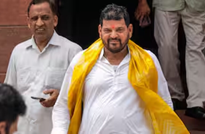 बृजभूषण शरण सिंह को बड़ी राहत, दिल्ली की अदालत ने पॉक्सो केस में दिया ये फैसला
