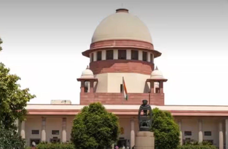 दिल्ली सुप्रीम कोर्ट ने चांदनी चौक में निर्माणों को ध्वस्त करने की कार्रवाई पर रोक लगाई, MCD को फटकार