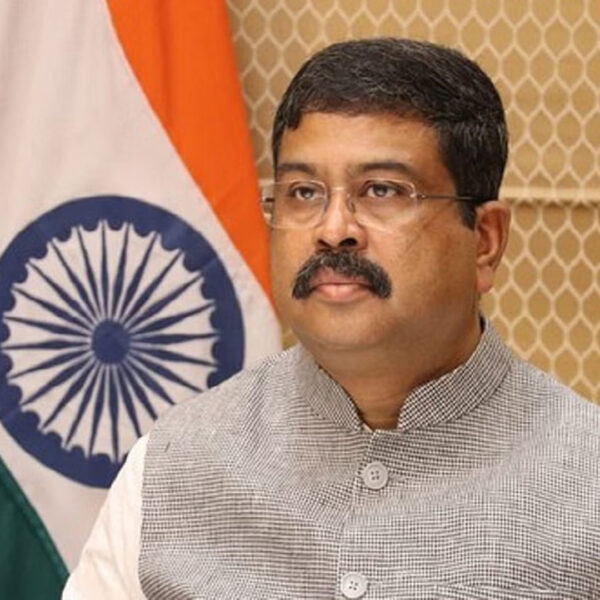 केंद्रीय शिक्षा मंत्री धर्मेंद्र प्रधान ने एएमयू छात्रों&hellip;