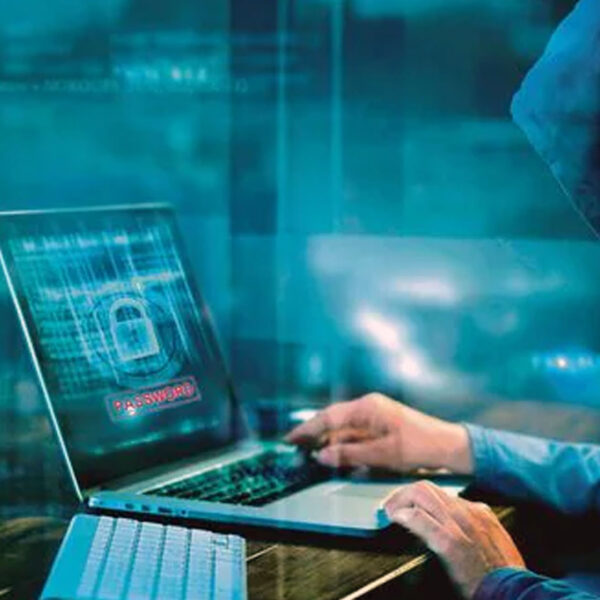 “डिजिटल अरेस्ट” का खौफ: एयरफोर्स अधिकारी के पिता&hellip;