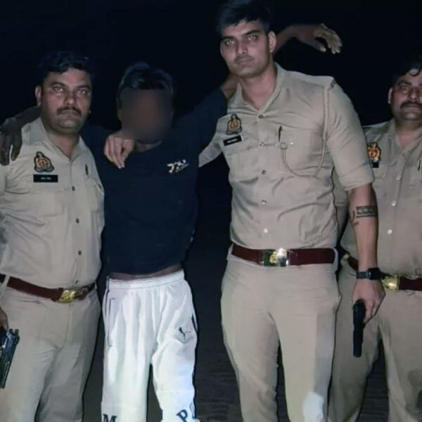 हापुड़ में मंदिर में मूर्ति चोरी करने वाला&hellip;