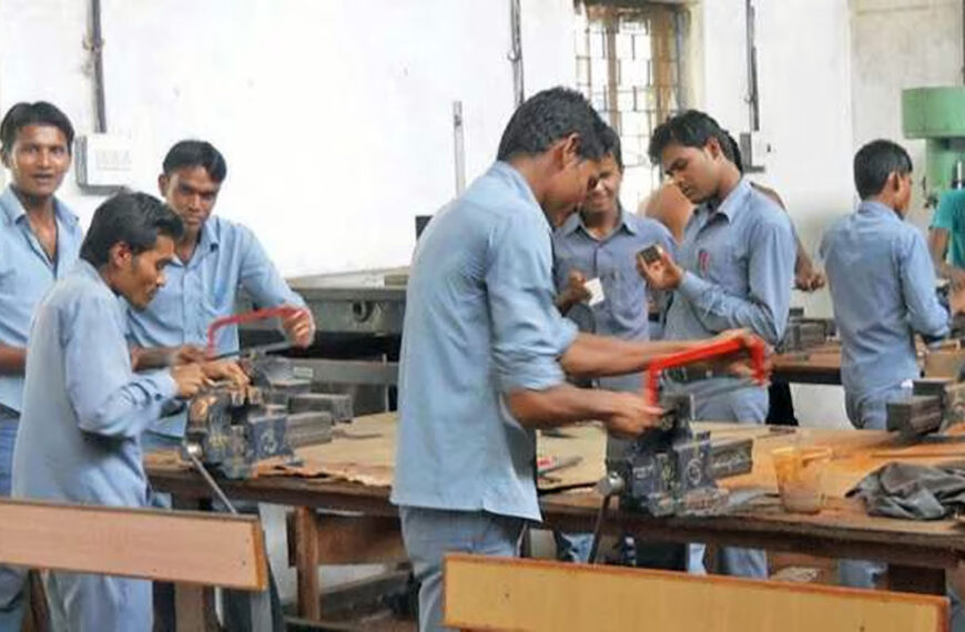 यूपी के आईटीआई कॉलेजों में…