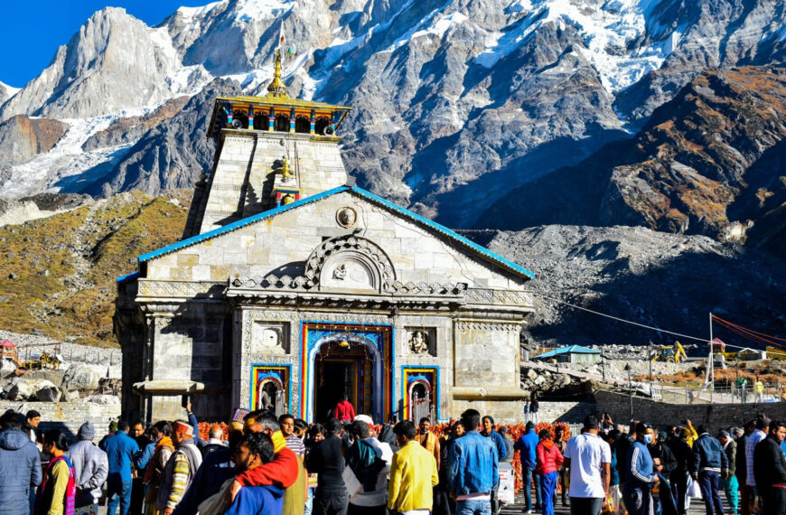 केदारनाथ धाम यात्रा 2025:18 दिनों में 4 लाख से ज्यादा भक्तों ने किए बाबा केदारनाथ के दर्शन