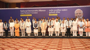 ऑपरेशन सिंदूर पर बयानबाजी से बचें! पीएम मोदी&hellip;