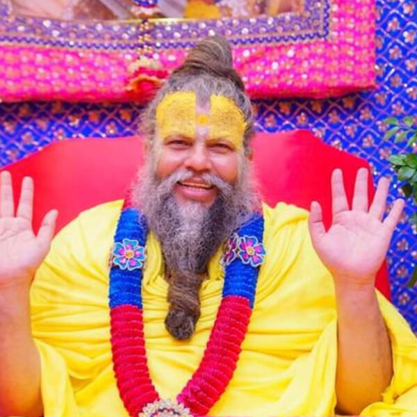 वृंदावन में बड़ा हादसा टला: संत प्रेमानंद महाराज…