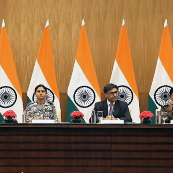 पाकिस्तान भड़का रहा संघर्ष, भारत दे रहा सटीक&hellip;