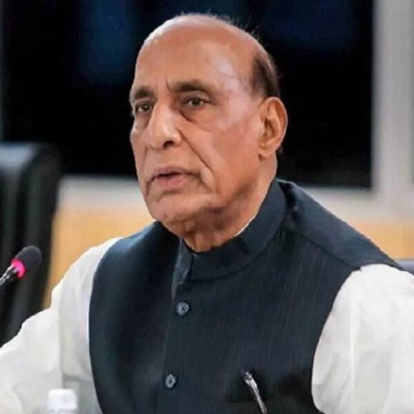 India Pakistan Attack Live: रक्षामंत्री राजनाथ कुछ देर&hellip;