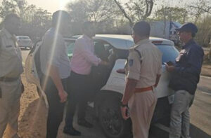 रेड अलर्ट के साए में यूपी: ऑपरेशन सिंदूर…