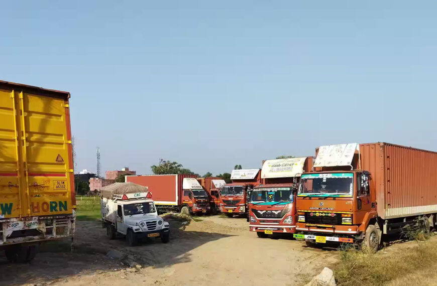 सीमा पर तनाव से ठप हुआ ट्रांसपोर्ट कारोबार:&hellip;