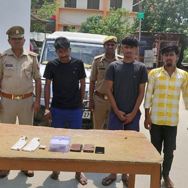 बलिया हत्याकांड: पत्नी ने प्रेमी संग रचाया हत्या&hellip;