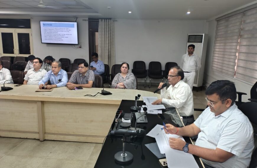 अलीगढ़: सिटी टास्क फोर्स की समीक्षा बैठक सम्पन्न, स्वास्थ्य सेवाओं को जन-जन तक पहुंचाने पर जोर
