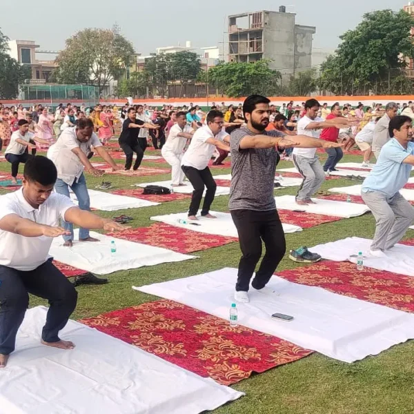 अंतरराष्ट्रीय योग दिवस पर दिल्ली में 200 से&hellip;