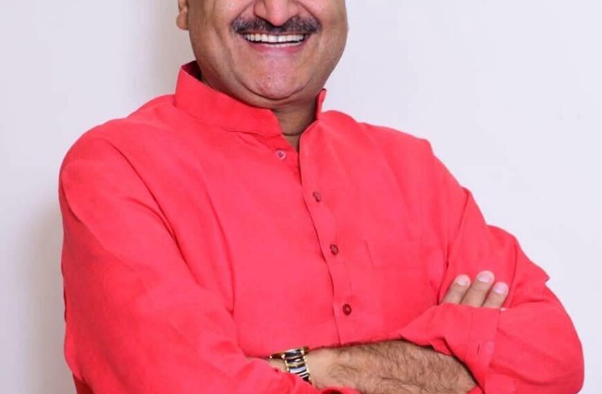 अलीगढ़ के सांसद सतीश गौतम…
