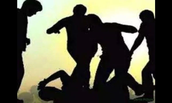 अलीगढ़: हरदुआगंज खेत में पानी रोकने को लेकर&hellip;