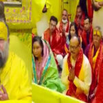 वृंदावन में डिप्टी सीएम बृजेश पाठक ने प्रेमानंद महाराज से लिया आशीर्वाद