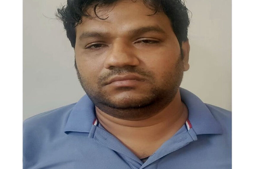 लखनऊ: फर्जी नोट गिरोह का…