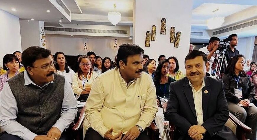अलीगढ़: अमुवि के प्रो. नौशाद अली ने सिक्किम में दिया मुख्य भाषण, स्मार्ट लाइब्रेरीज़ की वकालत