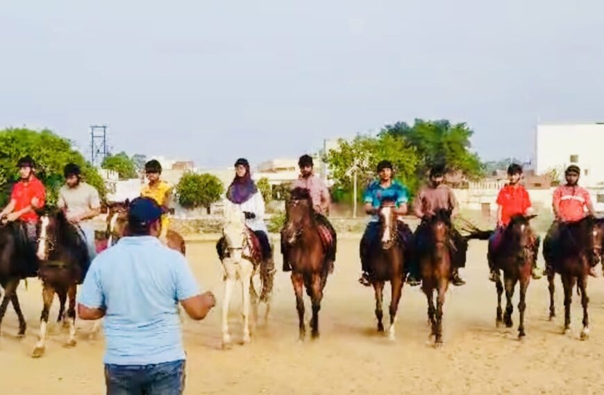 एएमयू में घोड़े और घुड़सवारों की गूंज: समर राइडिंग कैंप में परंपरा और उत्कृष्टता का संगम