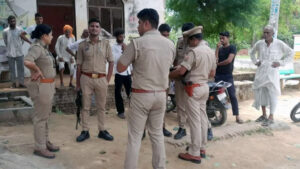 बिजनौर: अवैध हथियार लहराने पर टोका तो युवक&hellip;