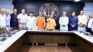 लखनऊ में पौधारोपण का महाअभियान: एक पेड़ मां&hellip;