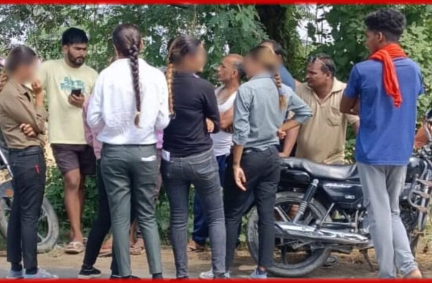 बलिया में जींस-टी-शर्ट पहनकर भीख मांगती पकड़ी गईं गुजरात की 4 लड़कियां, महिला थाने में पूछताछ जारी