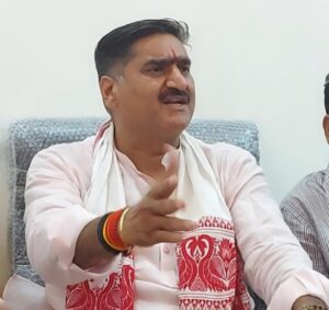 अलीगढ़: दाऊद खां रेलवे स्टेशन का नाम बदलने&hellip;