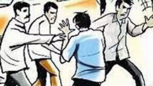 डीजे की तेज आवाज को लेकर हिंसा, चार&hellip;