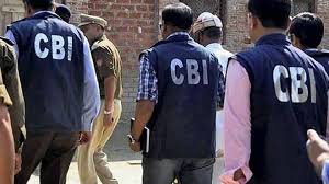 अलीगढ़ में टैक्स चोरी की…
