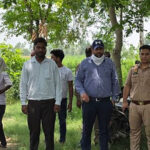 कासगंज: पांच महीने बाद कब्र से निकाला गया 12 साल के बच्चे का शव, पोस्टमार्टम के लिए भेजा