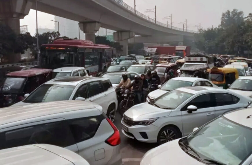 ग्रेटर नोएडा वेस्ट में खत्म होगी जाम की समस्या, अथॉरिटी ने एसपीए को सौंपी बड़ी जिम्मेदारी