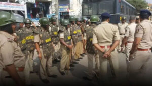 जातीय तनाव की आशंका के बीच यूपी पुलिस&hellip;